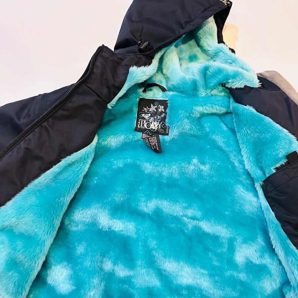 Roxy Snow Jacket - image 3